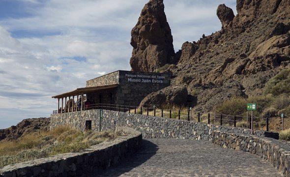 Этнографический музей Хуана Эвора в Лас-Каньядас-дель-Тейде