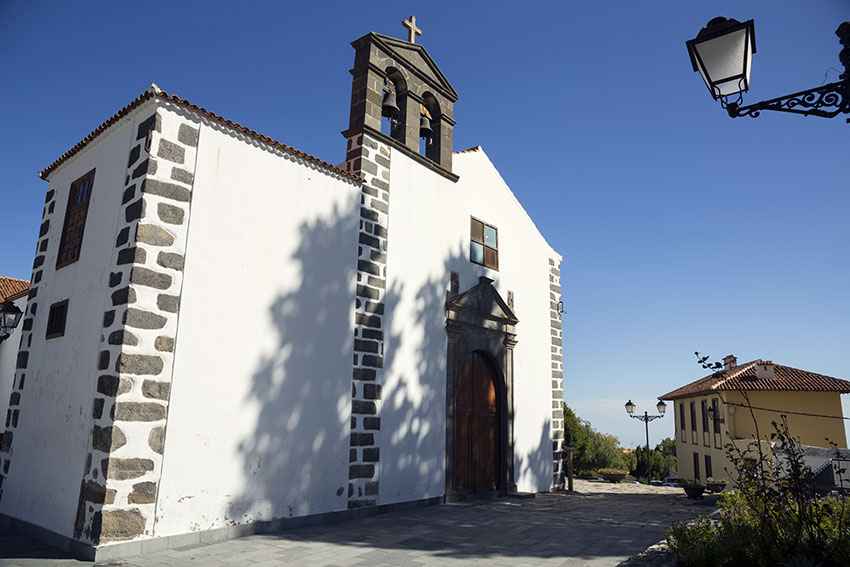 Haupteingang der Kirche Iglesia de Vilaflor auf Teneriffa